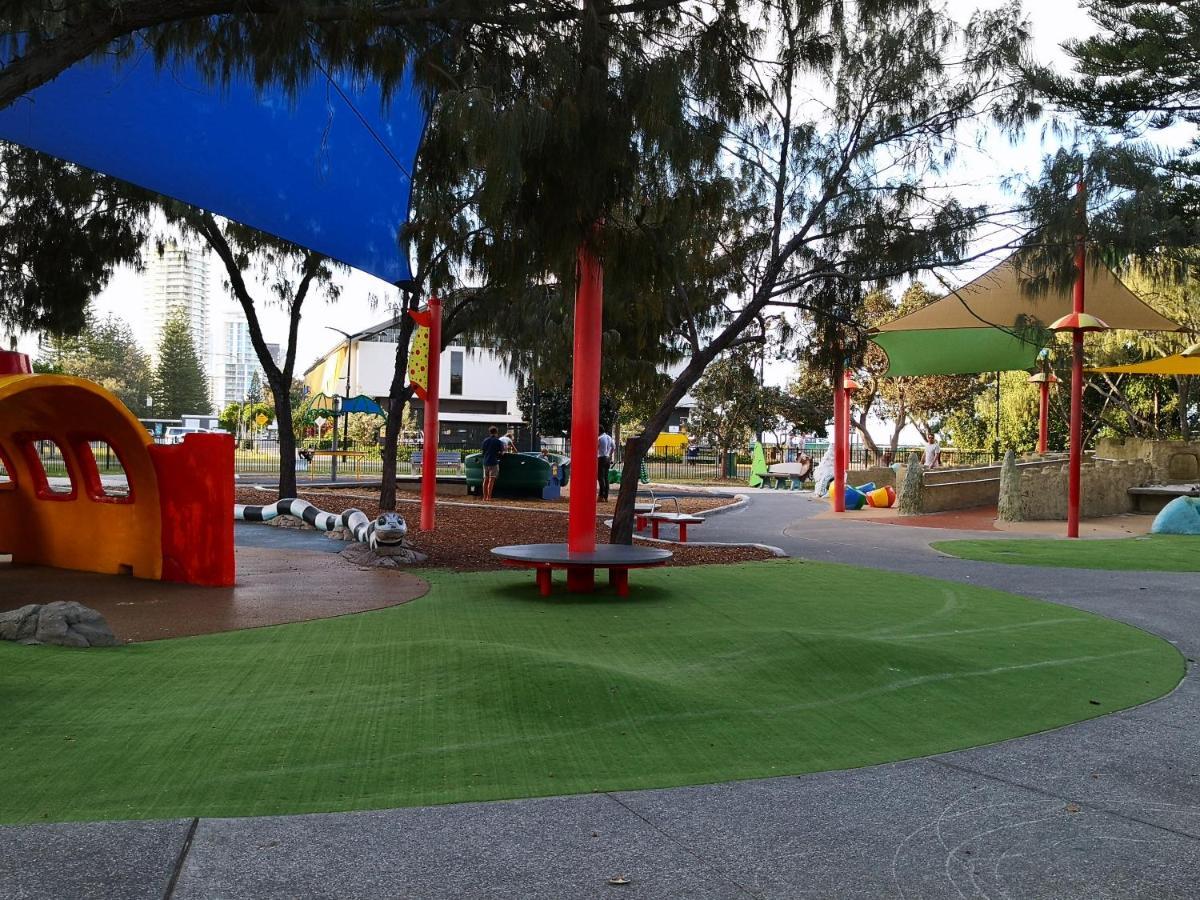 Broadbeach Gold Coast Luaran gambar